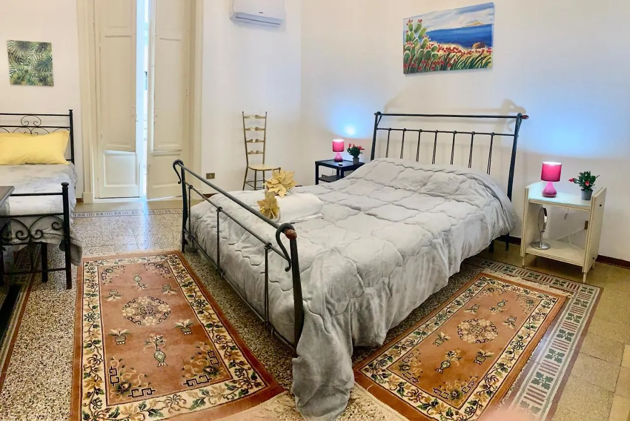 Suite Dreams Politeama Palermo Apartment